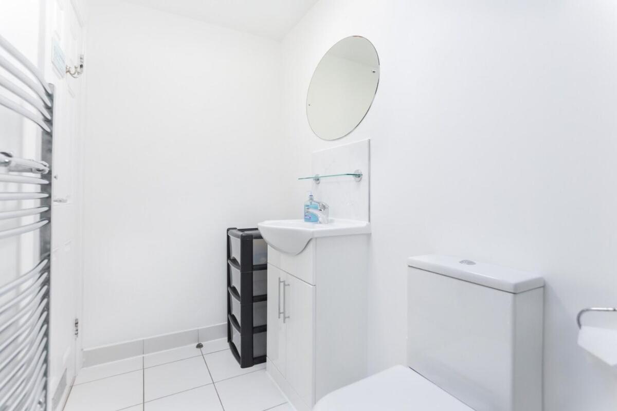 City Center Camden Market Budget Apartment And Rooms 런던 외부 사진