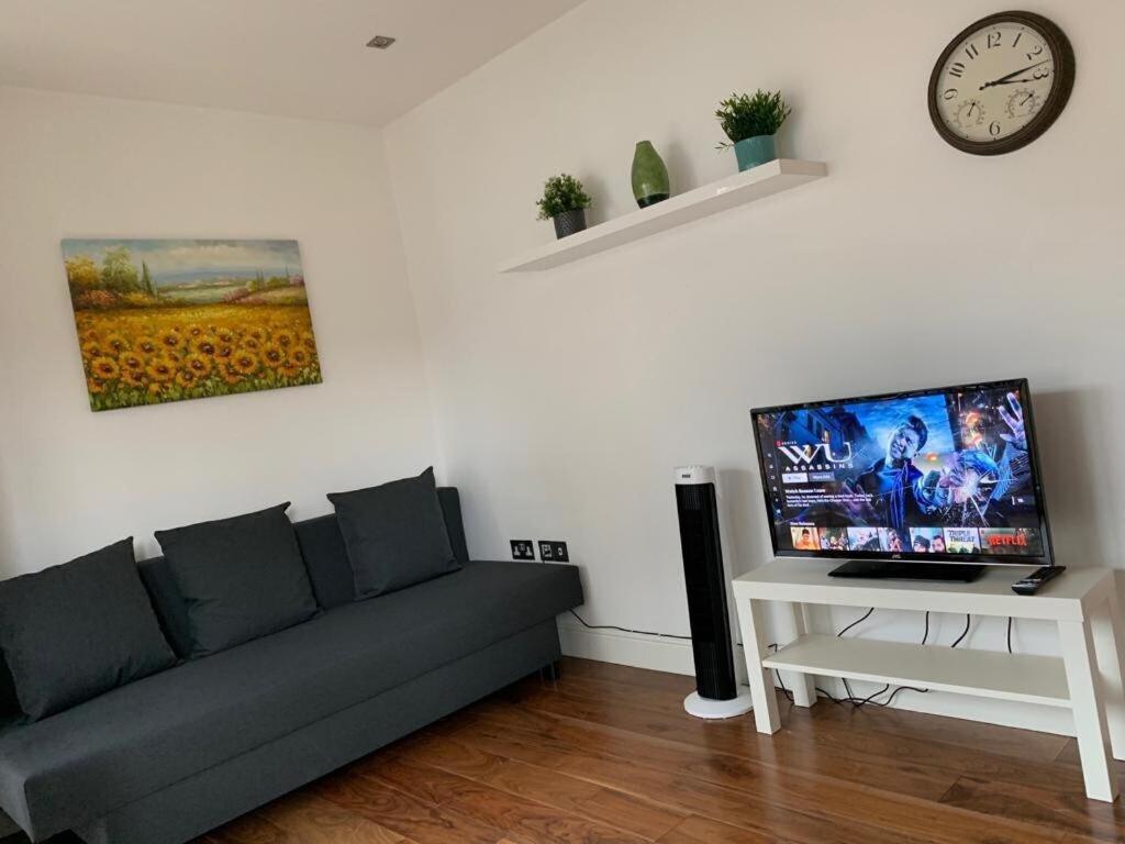 City Center Camden Market Budget Apartment And Rooms 런던 외부 사진